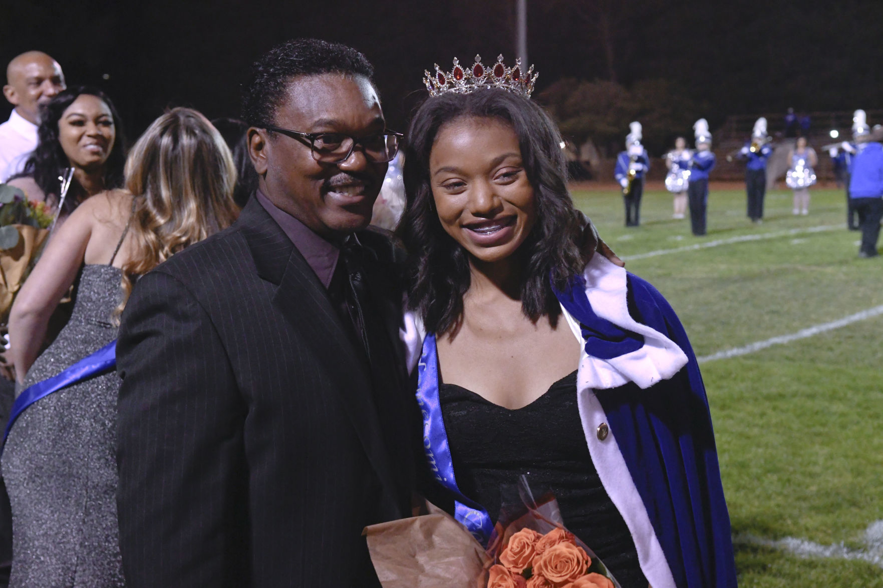101119 Lompoc Homecoming 19.jpg